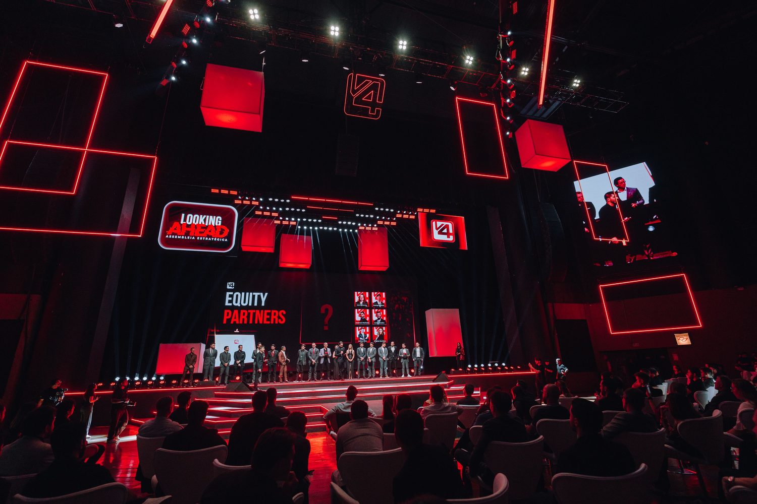 Palco de evento V4 Company